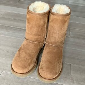 Ugg Classic II Chestnut Shearling-Lined Women's Boots